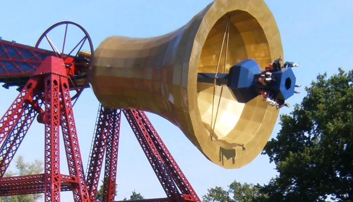 Am Klöppel der Glocke schwingen