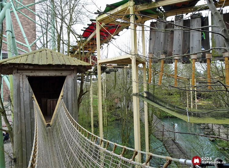 Abenteuerland - Hängebrücke und Navajo-Trail Hochseilgarten