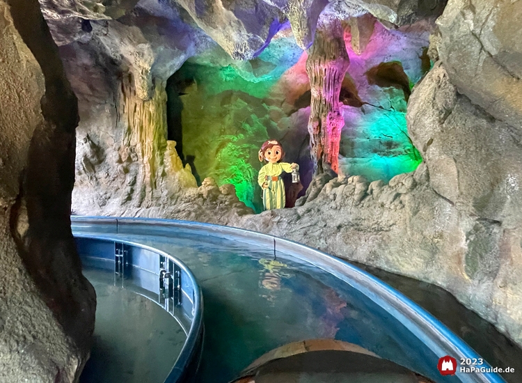 Awildas Abenteuerfahrt - Höhle mit Awilda