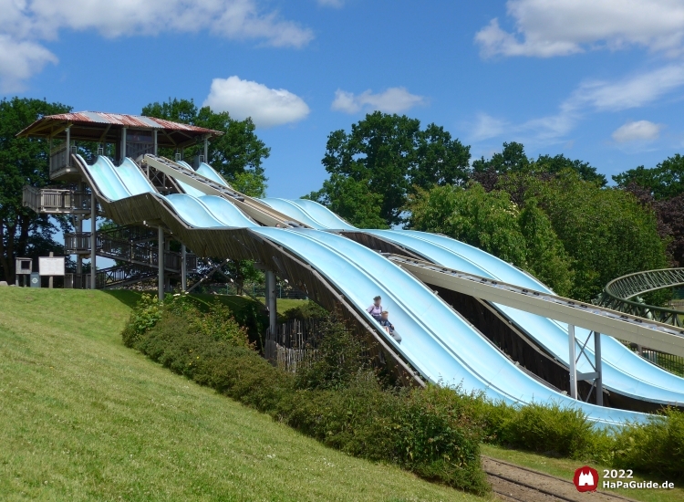 Barracuda Slide - Wasserwellenbahn
