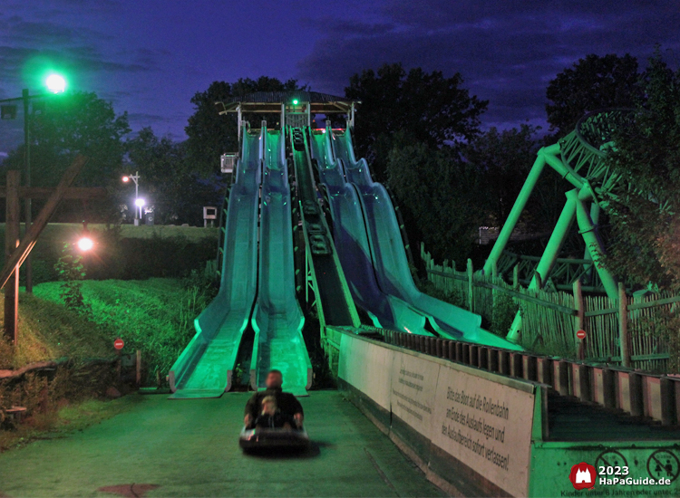 Barracuda Slide - Beleuchtet Herbstzauber am Meer