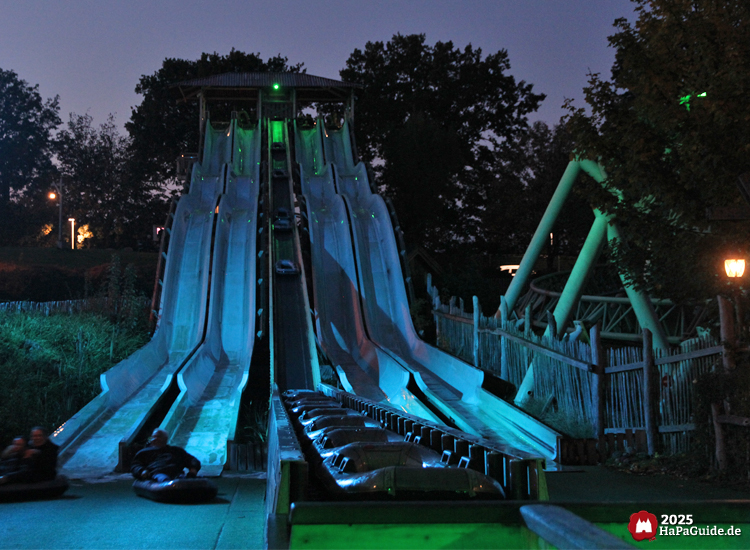 Barracuda Slide - Beleuchtet bei Dunkelheit