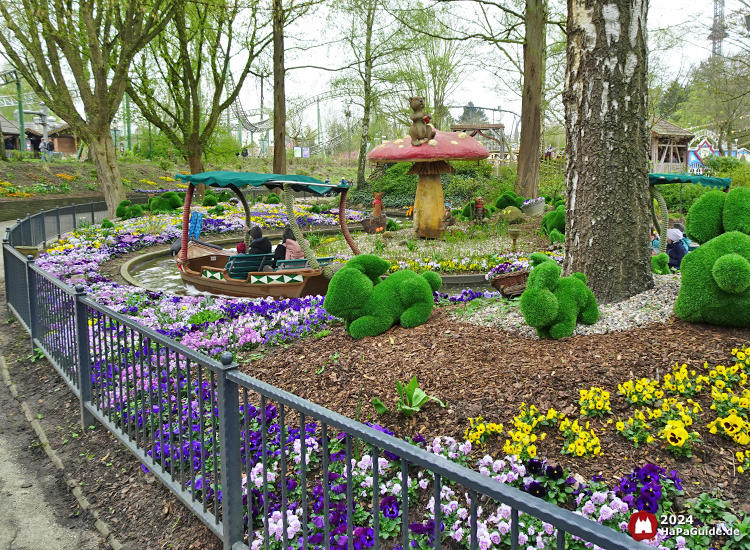 Blumenmeerbootsfahrt - Rasen-Hasen und Fliegenpilz