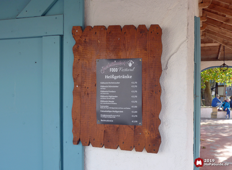 Bodega del Mar - Schild Herbstzauber am Meer Getränke Food Festival