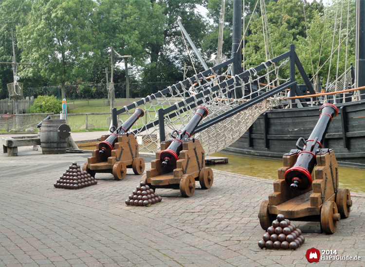 Caravelle Ni&ntilde;a - Drei Kanonen