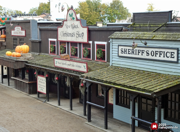 New Lübeck Christmas Shop - Der Christmas Shop neben dem Sheriff's Office