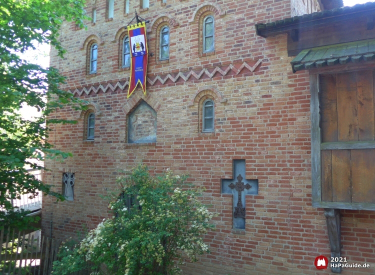 Flucht von Novgorod - Kreuze im Vladimir Tower