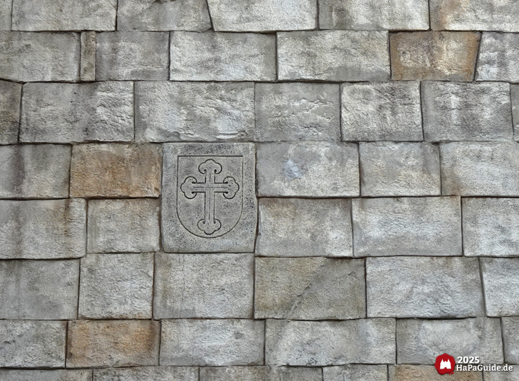 Großprojekt 202X - Kreuz in Stein