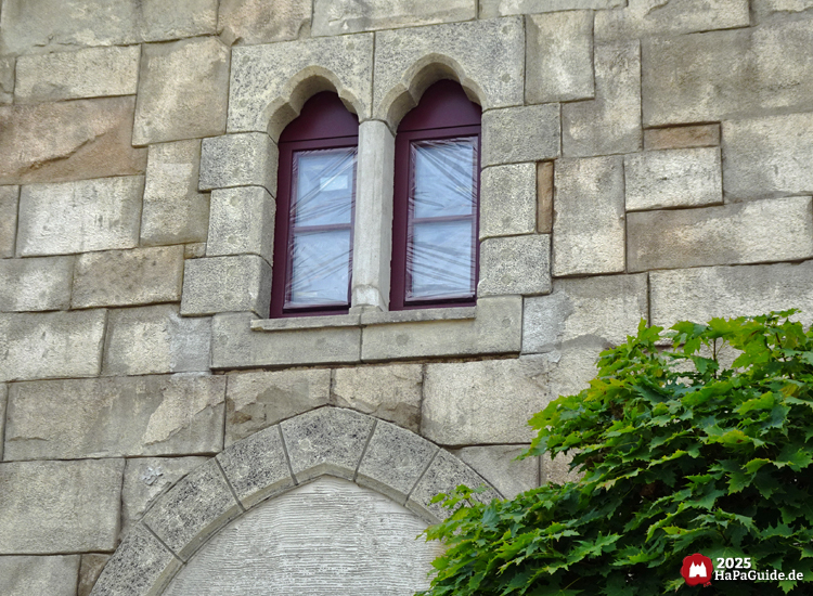 Großprojekt 202X - Eingesetzte Fenster