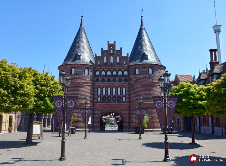 Hanse in Europa - Holstentor Parkeingang