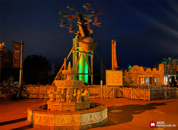 Herbstzauber am Meer - Das Kärnapulten dreht durch den dunklen Nachthimmel