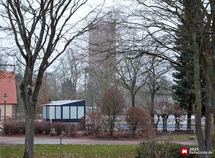 Holsteinturm - Abgebautes Stationsdach während der Off-Season 2025/2026