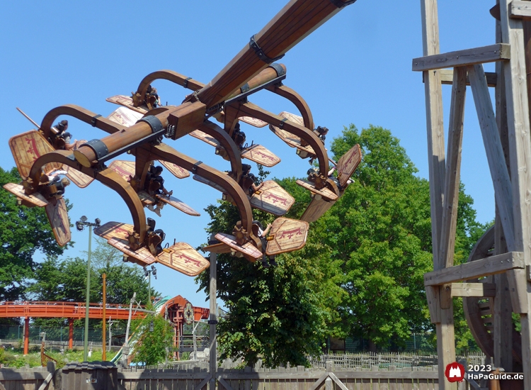 Kärnapulten - Flug entlang Sturmfahrt der Drachenboote