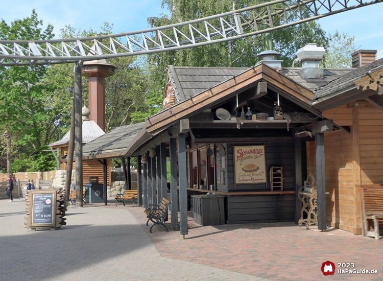 Kiosk im Peterhof - Seitenansicht Imbiss