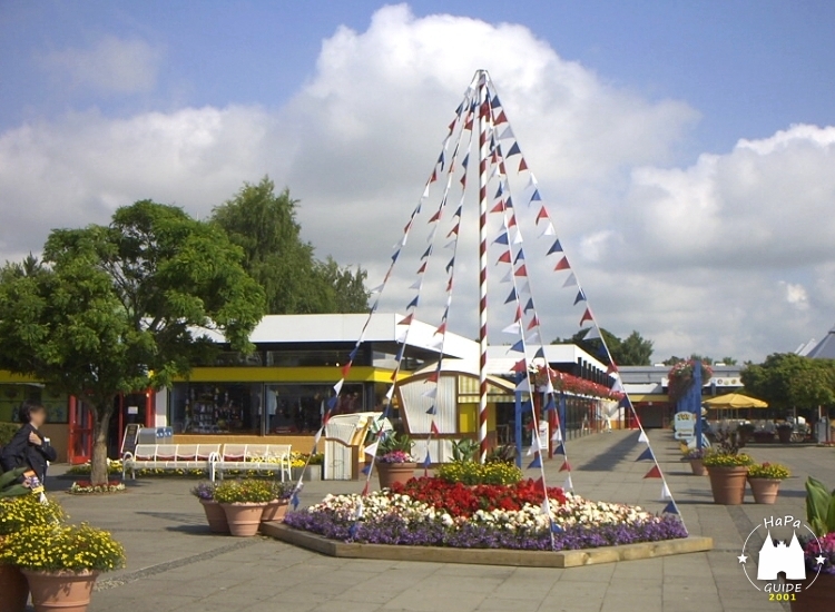 Landungsbrücken - Maibaum