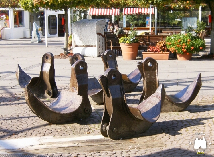 Landungsbrücken - Entenfamilie Außenterrasse Familienrestaurant Weltumsegler