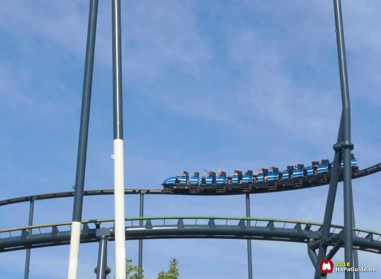 Nervenkitzel - Nessie Zug blau