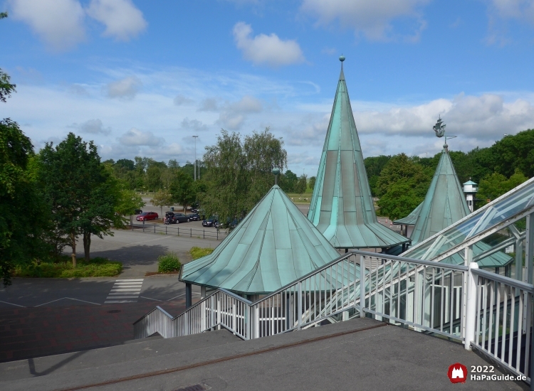 Parken - Zugangsbrücke