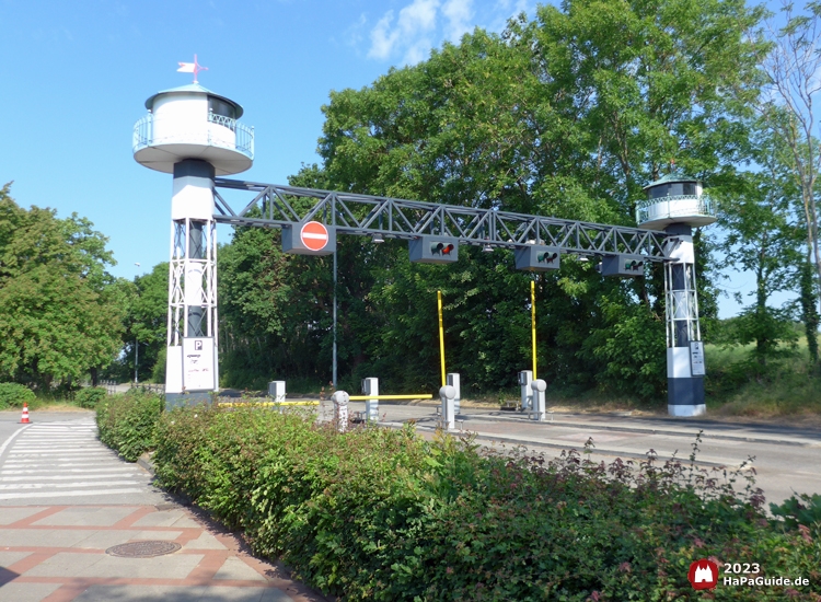 Parken - Einfahrt Großparkplatz