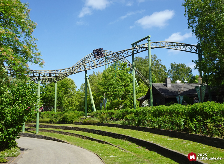 Peterhof von Novgorod - Gondel der Flucht von Novgorod Richtung Hansa-Garten