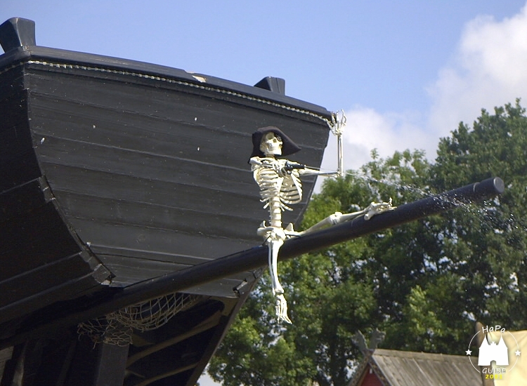 Piratenland - Wasser spritzendes Skelett