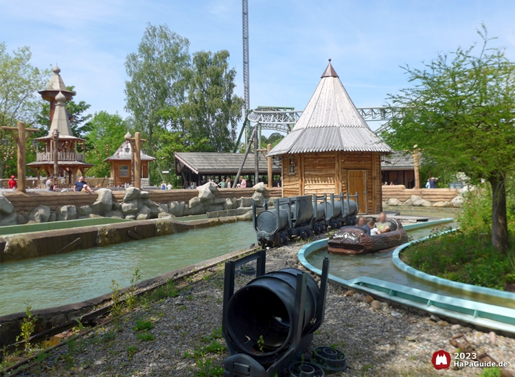 Wildwasserfahrt - Der Wasserwolf am Ilmensee - Wendung Peterhof von Novgorod